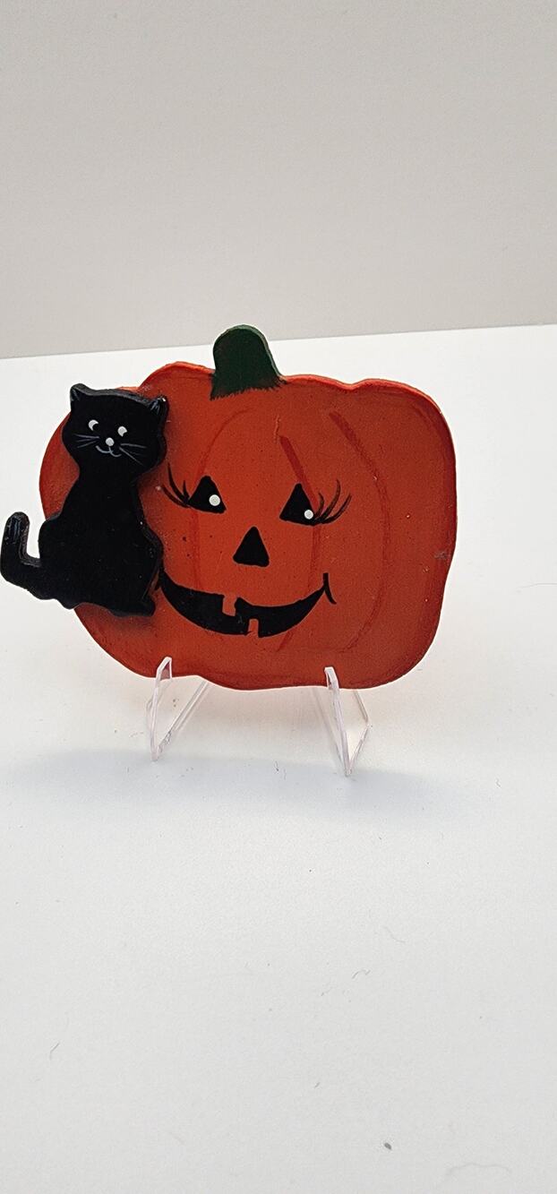 Hand Painted Wood Halloween Pumpkin Black Cat Brooch Pin Folk Art 4"